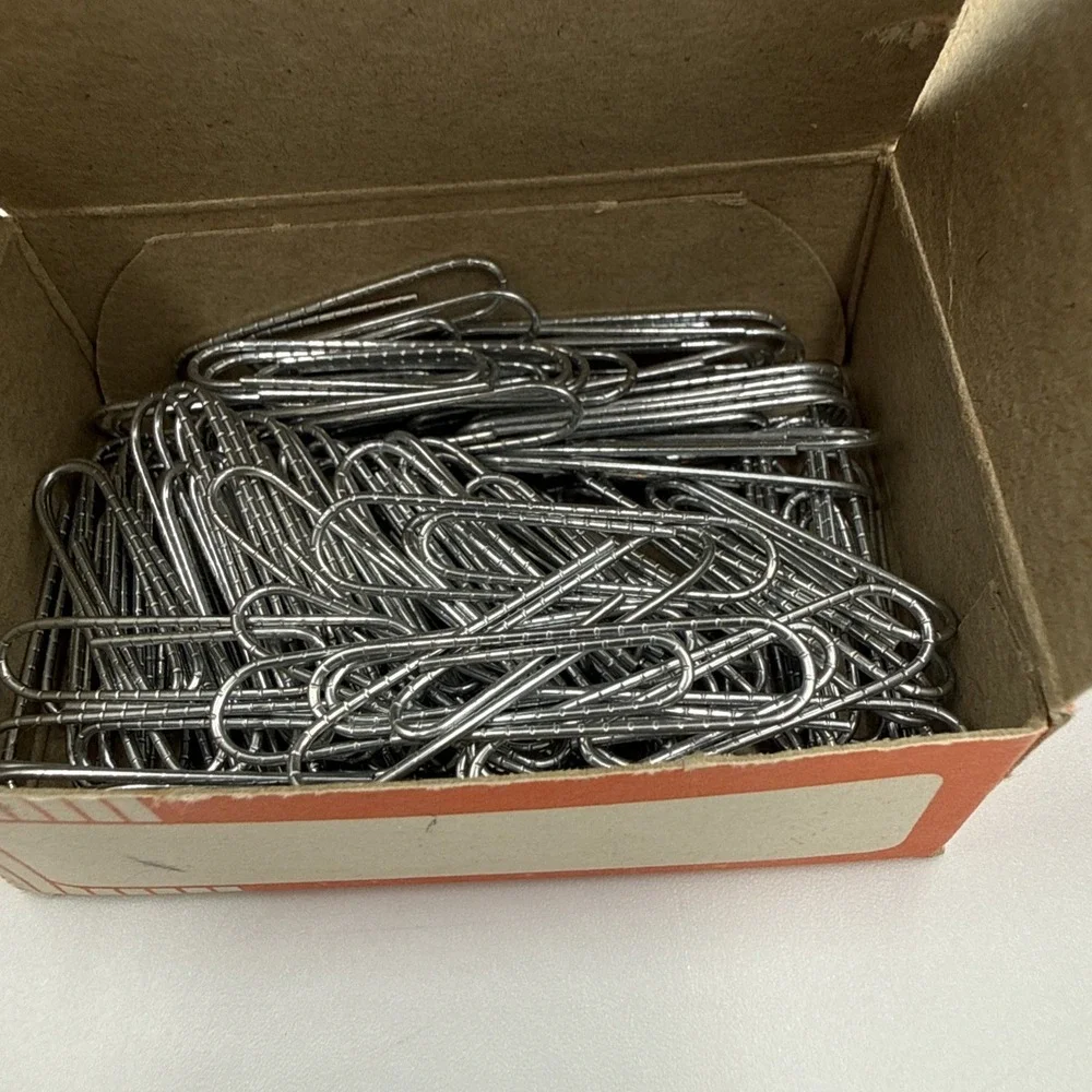 Vintage Majestic GEM Paper Clips No. 1 , .036 Wire Non Slip